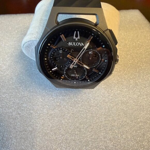 Bulova Curv Watch - Picture 6 of 6